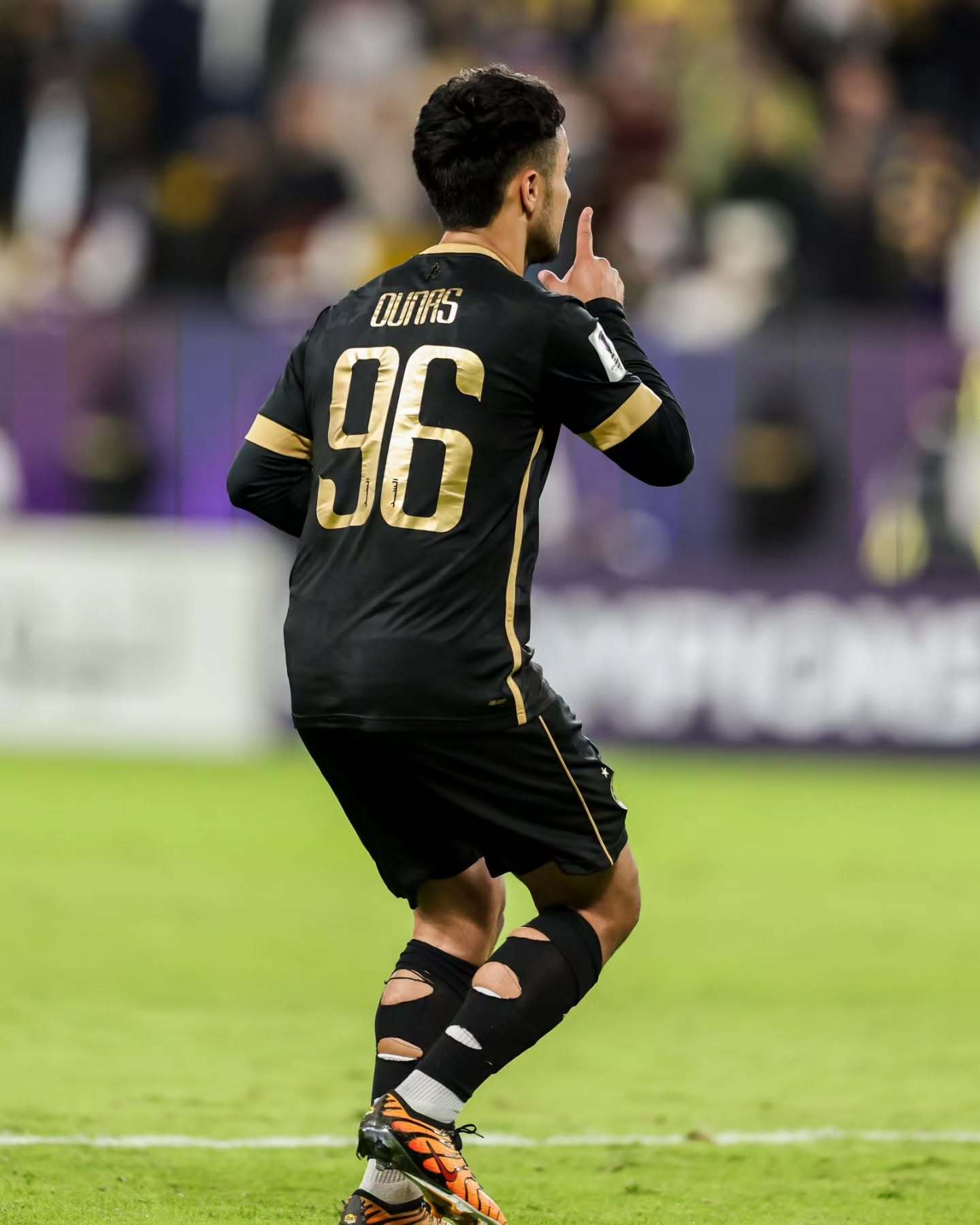 英雄联盟台服官网-里程碑夜！巴黎圣日耳曼单刀错失；亚冠窗口期刷纪录；底气十足；赛程密集仍需轮换的简单介绍