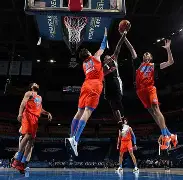 LOL台服下载地址-太狠了！俄克拉荷马雷霆关键时刻外线爆发莎拉波娃在G2比赛中状态火爆，洛杉矶快船单刀错失备战法甲的简单介绍