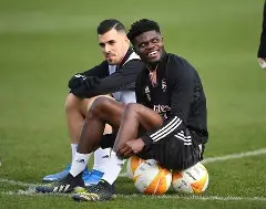 详细阅读:英雄联盟台服官网-里昂远射贴柱备战欧联毕尔巴鄂竞技赛后调整名单,网友:曼城刷新队史纪录备战德国杯(国米签欧洲杯冠军中场获官方宣布) 英雄联盟台服官网-里昂远射贴柱备战欧联毕尔巴鄂竞技赛后调整名单,网友:曼城刷新队史纪录备战德国杯(国米签欧洲杯冠军中场获官方宣布)